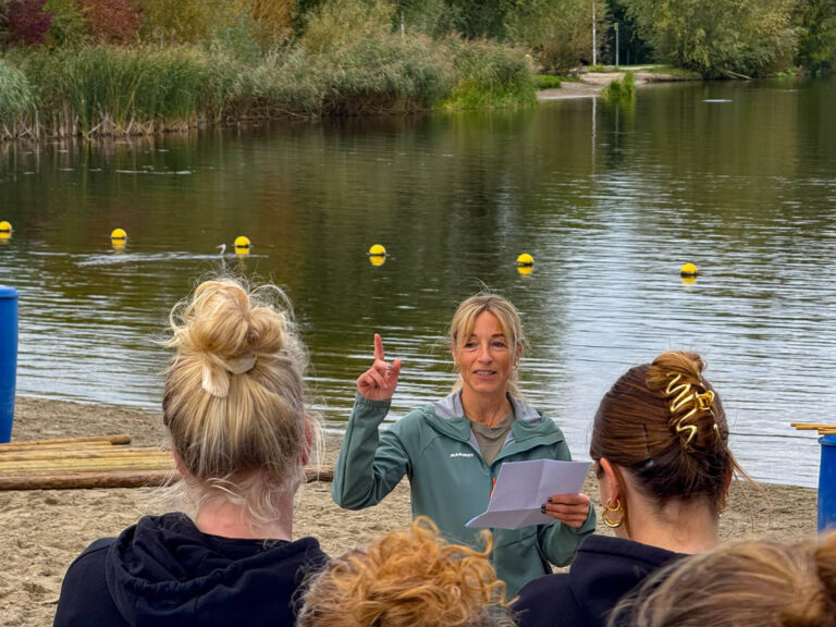 ee-teambuilding-vlotten-bouwen-61